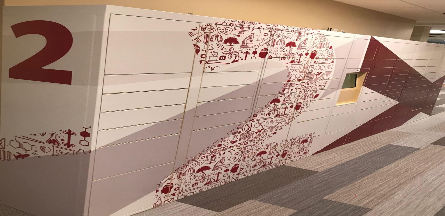 Variable assignment delivery lockers